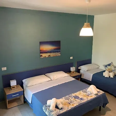 Giostemar - Playa Grande Nocleg ze śniadaniem 3*